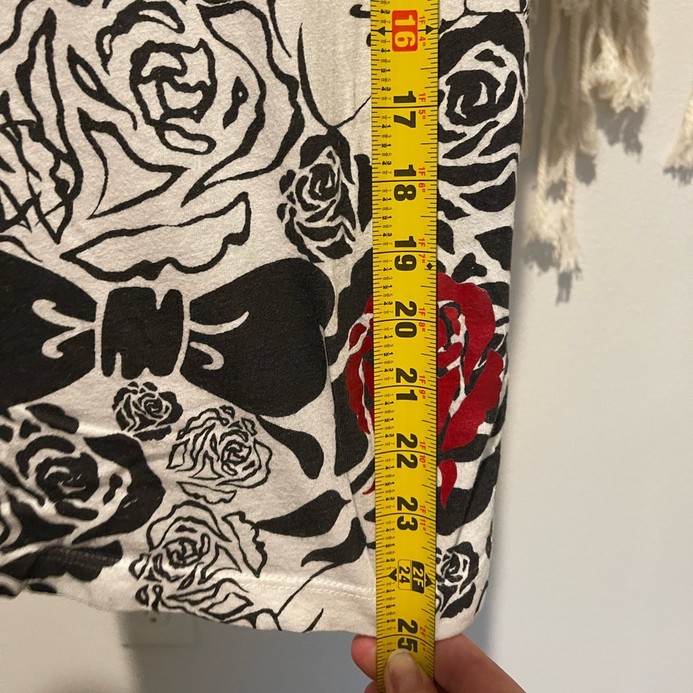 Volcom Roses & Bows Graphic Design Size M(Petit) - Picture 4 of 7